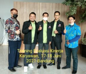 Training Evaluasi Kinerja Karyawan